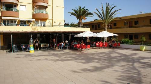 Apartamento Las Torres Del Sol Los Cristianos