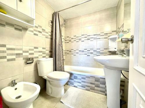 Nice Apartment With Great Views, Los Cristianos