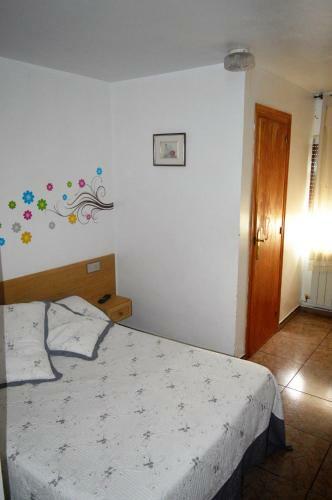 Hotel Hostal El Kanguro Luesia