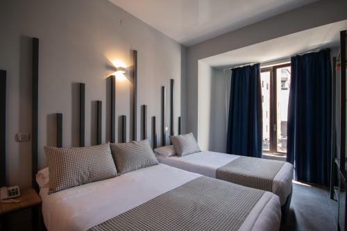Hostal Carmen & Coworking