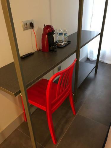 Hostal Carmen & Coworking