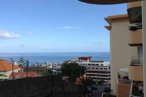 Colinas Do Lido Apartment