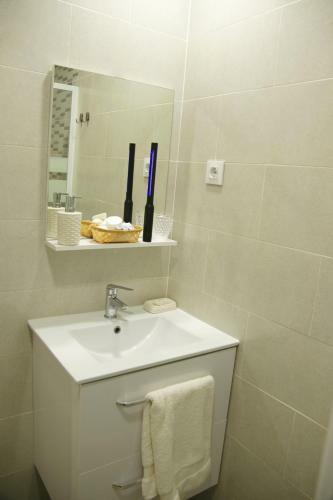 Apartamento Al Lado de Gran Via - Pink