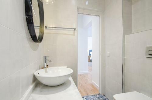 Apartamento Espoz Y Mina 20, 1� A