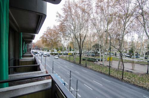Apartment Paseo Del Prado 16-105