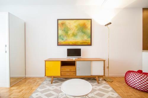 Ud Apartments - Atocha Stylish With Pool