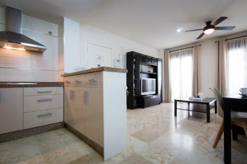 Apartamento Acogedor & Balcon & Tranquilo En Centro de Malaga