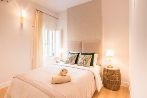 Apartamento Urbe10 Plaza de La Merced Duplex 3i