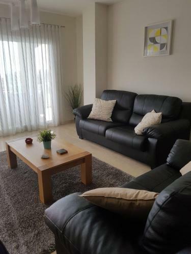 Sunny, Quiet And Spacious Apartment Nearby The Sea
