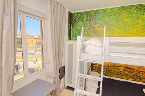 Low Cost Room Mercado Malaga