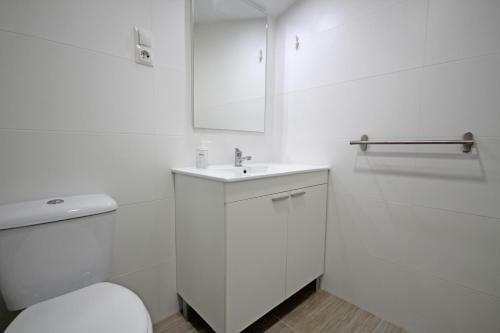 Apartamento Esparteros 6, Estudios