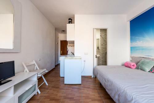 Apartamento Estudio En Paseo Mar�timo Frente A La Playa