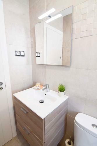 Apartamento Letmalaga Carlos Haya