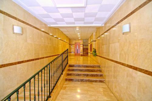 Low Cost Rooms Malaga River