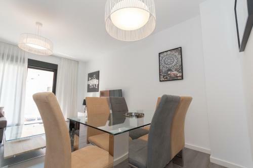 Apartamento Cubo's Malaga Suite Los Tilos