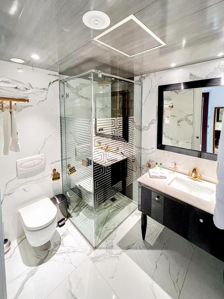 Anahita Boutique Hotel