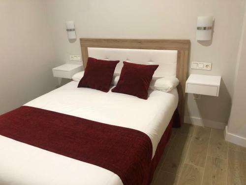Hostal Pinar Malaga Rooms