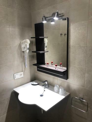 Hostal Pinar Malaga Rooms