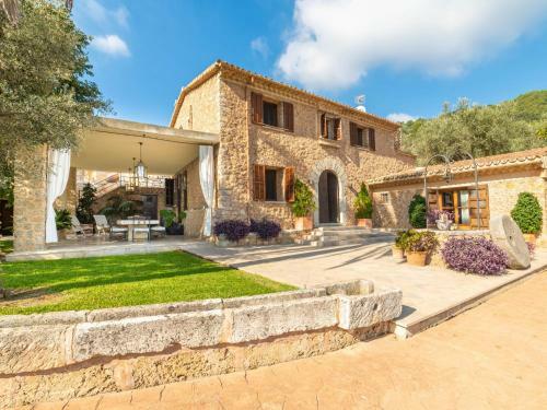 Villa Santa Llucia