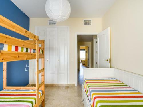 Comfortable Apartment In Manilva With Swimming Pool