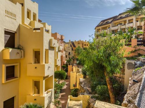 Comfortable Apartment In Manilva With Swimming Pool