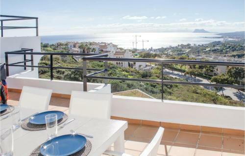 Three-bedroom Holiday Home In Manilva