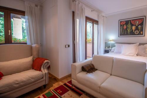 Luxury Beachside Villa In Los Monteros