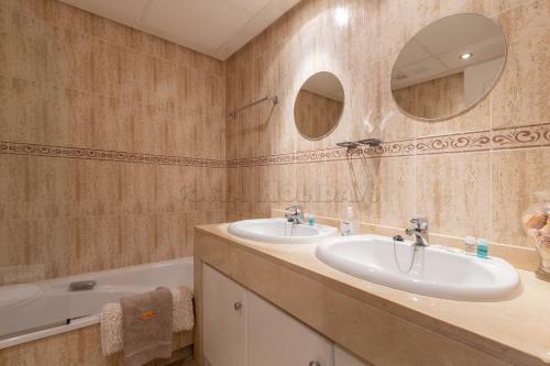 Apartamento Marina Duquesa 912