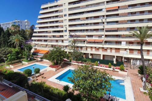 Parque de Marbella. Magn�fico Apartamento Para 6 Personas