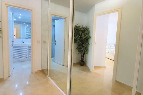Parque de Marbella. Magn�fico Apartamento Para 6 Personas