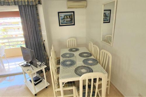 Parque de Marbella. Magn�fico Apartamento Para 6 Personas