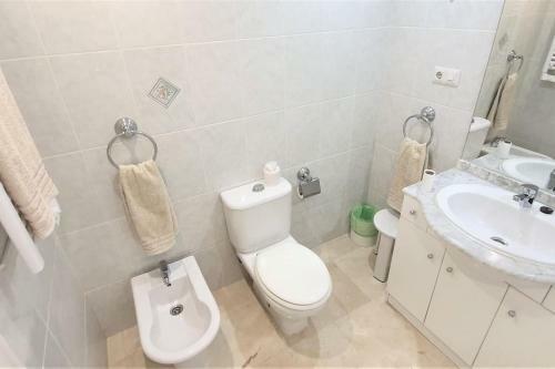 Parque de Marbella. Magn�fico Apartamento Para 6 Personas