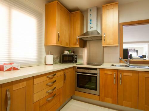 Apartamento de 2 Dormitorios En Las Mimosas