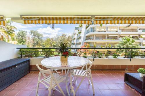 Guadalmina Beach Apartment By Dahlia Group