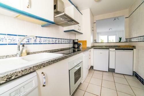 Cozy 2br Apartment With Amazing Views