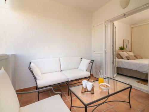 Apartamento Beachfront Quiet Resort With Private Beach Access