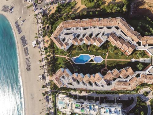 Apartamento Beachfront Quiet Resort With Private Beach Access