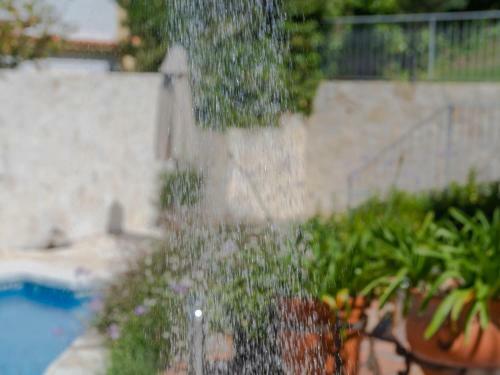 7003 Beautiful Villa Refurbished With Pool, Garden
