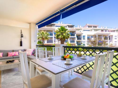 Apartment Lorcrimar