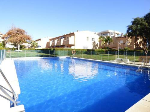 La Reserva de Alvarito Apartment - Eaw Homes