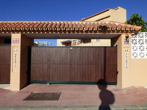 La Reserva de Alvarito Apartment - Eaw Homes