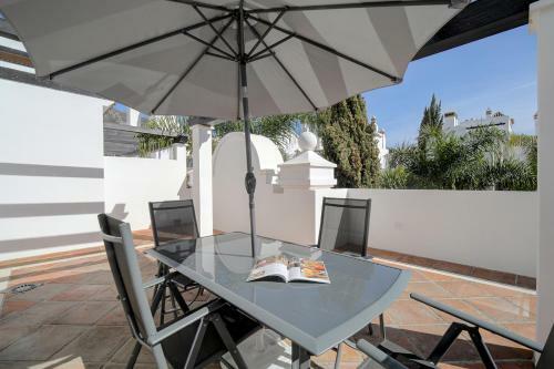 Modern Two Bedroom Duplex Pent House Apartment In Sierra Blanca