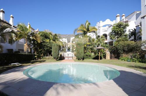 Modern Two Bedroom Duplex Pent House Apartment In Sierra Blanca