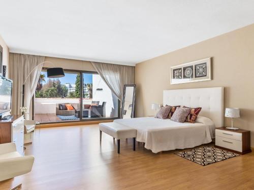 Luxury Villa 2 Puerto Banus
