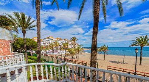 Puerto Ban�s Beach Apartments