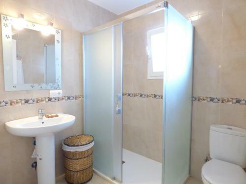 Villa Blanca - Eaw Homes