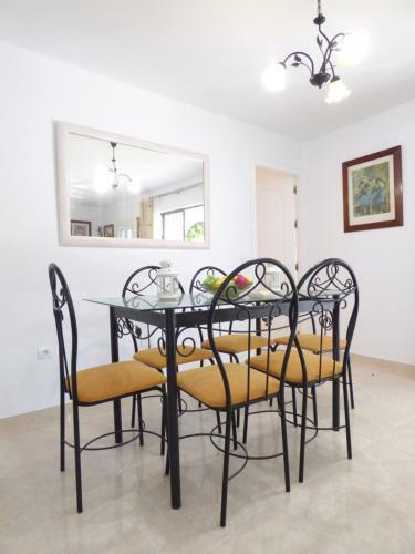 Villa Blanca - Eaw Homes