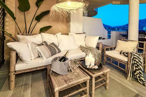 Retreat In The Exotic Se�or�o de Aloha