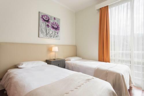 Apartamentos Varandas Da Achada