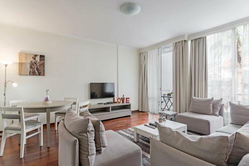 Apartamentos Varandas Da Achada
